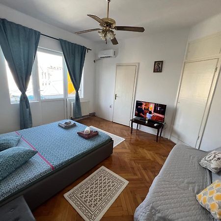 Unirii Downtown Apartment Букурещ Екстериор снимка